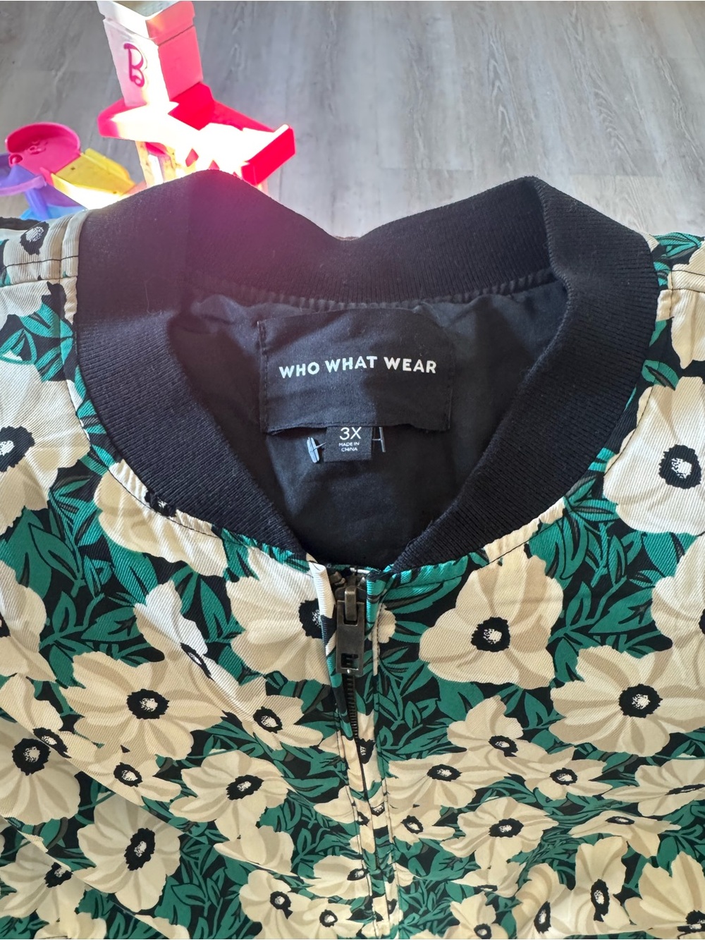 Who What Wear Green Floral Bomber Jacket with Cream Flowers